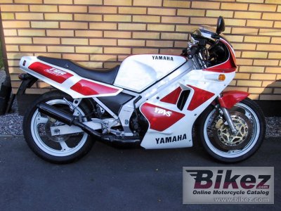 1989 Yamaha TZR 250 photo